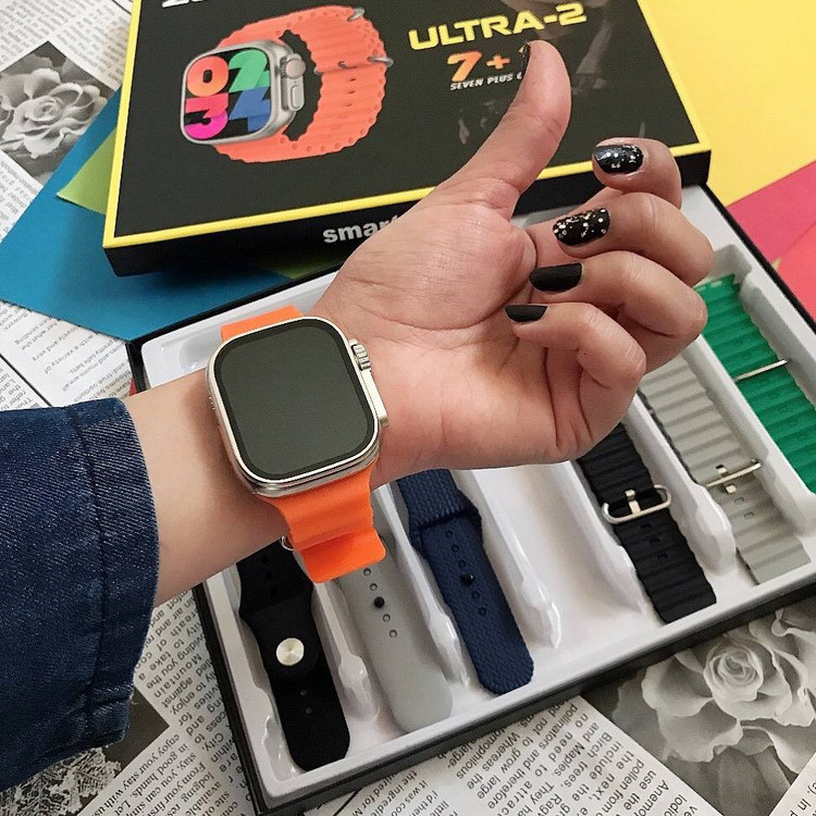 اسمارت واچ مدل ULTRA 2 Z80 دارای 7 بند مختلف