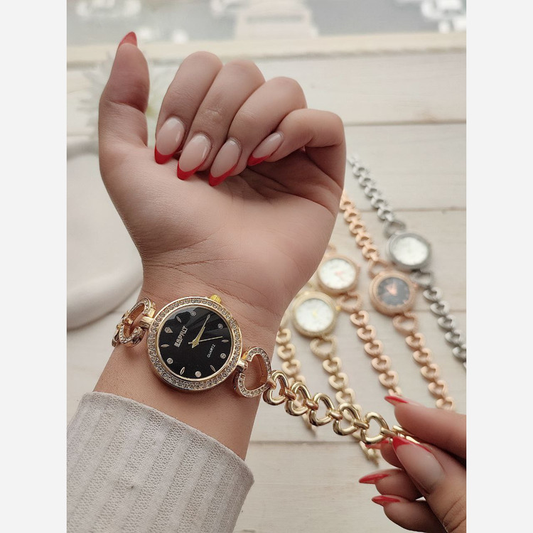 ساعت دخترانه و زنانه نگین دار مارک SPRIT در چند طرح مختلف