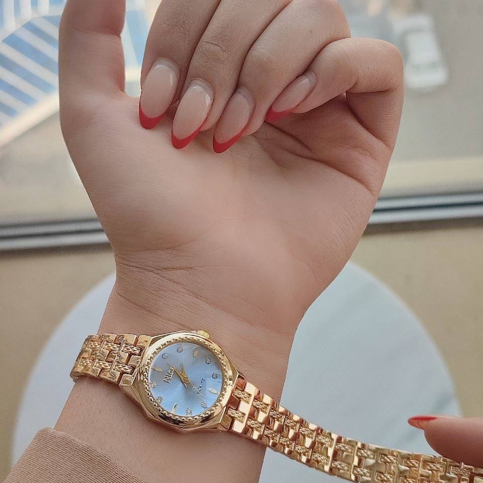 ساعت زنانه مارک نایس Nice نگین دار باکیفیت عالی و رنگبندی صفحه ارسال رایگان