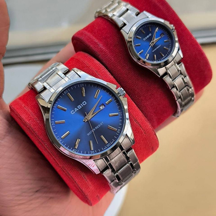 ساعت زنانه و مردانه قیمت تک کاسیو استیل تاریخ دار موتور ژاپن مارک معروف CASIO نمونه درجه یک ارسال رایگان