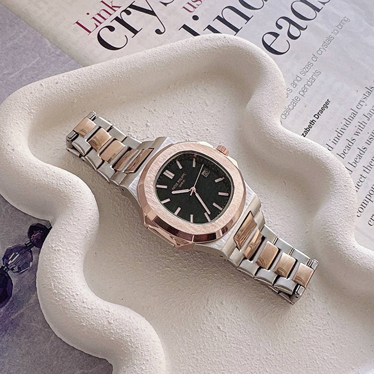 ساعت مچی مردانه هایکپی مارک فیلیپ PATEK PHILIPPE موتور ژاپن فول استیل رنگبندی مشکی و نقره ای رزگلد ارسال رایگان