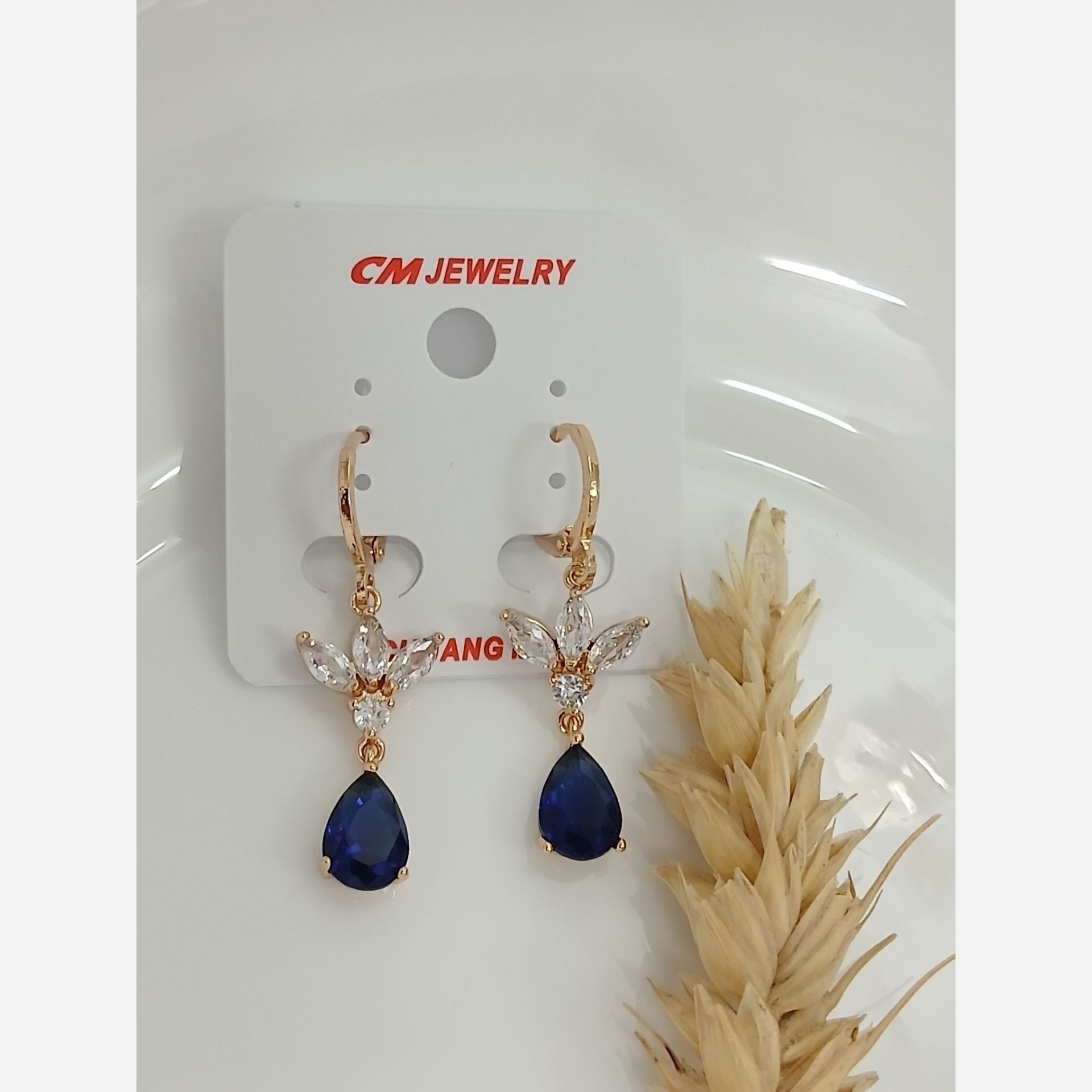 گوشواره مارک رنگ ثابت