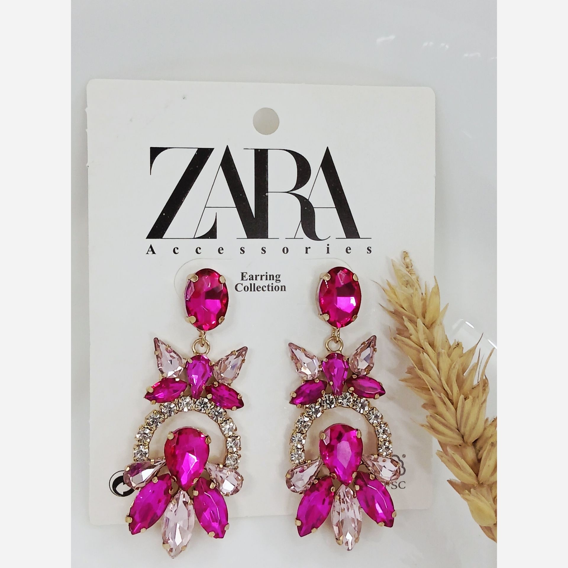 گوشواره مارک زارا رنگ نگین صورتی