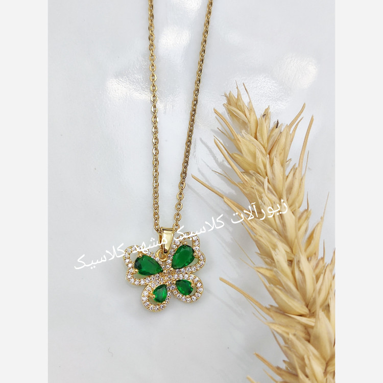 گردنبند استیل نگین سبز پروانه ای ظریف