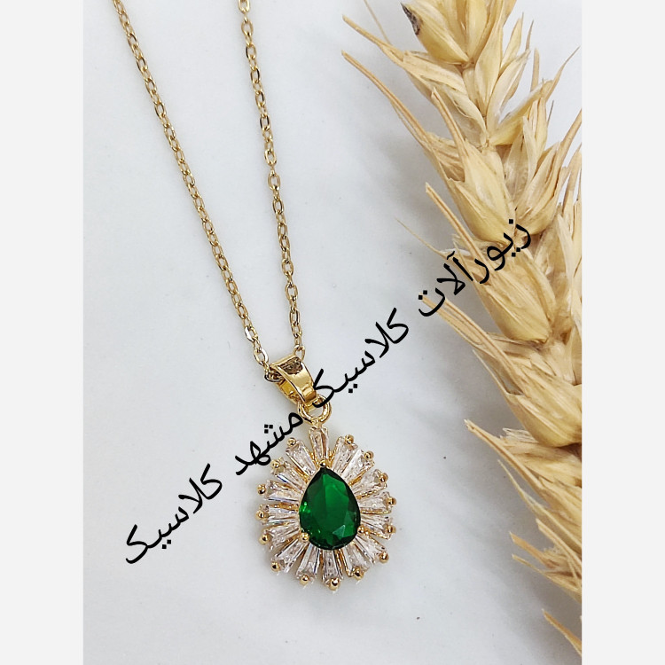 گردنبند استیل نگین سبز اشکی نگین باگت خاص ظریف