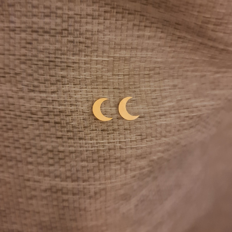 گوشواره طلا طرح ماه