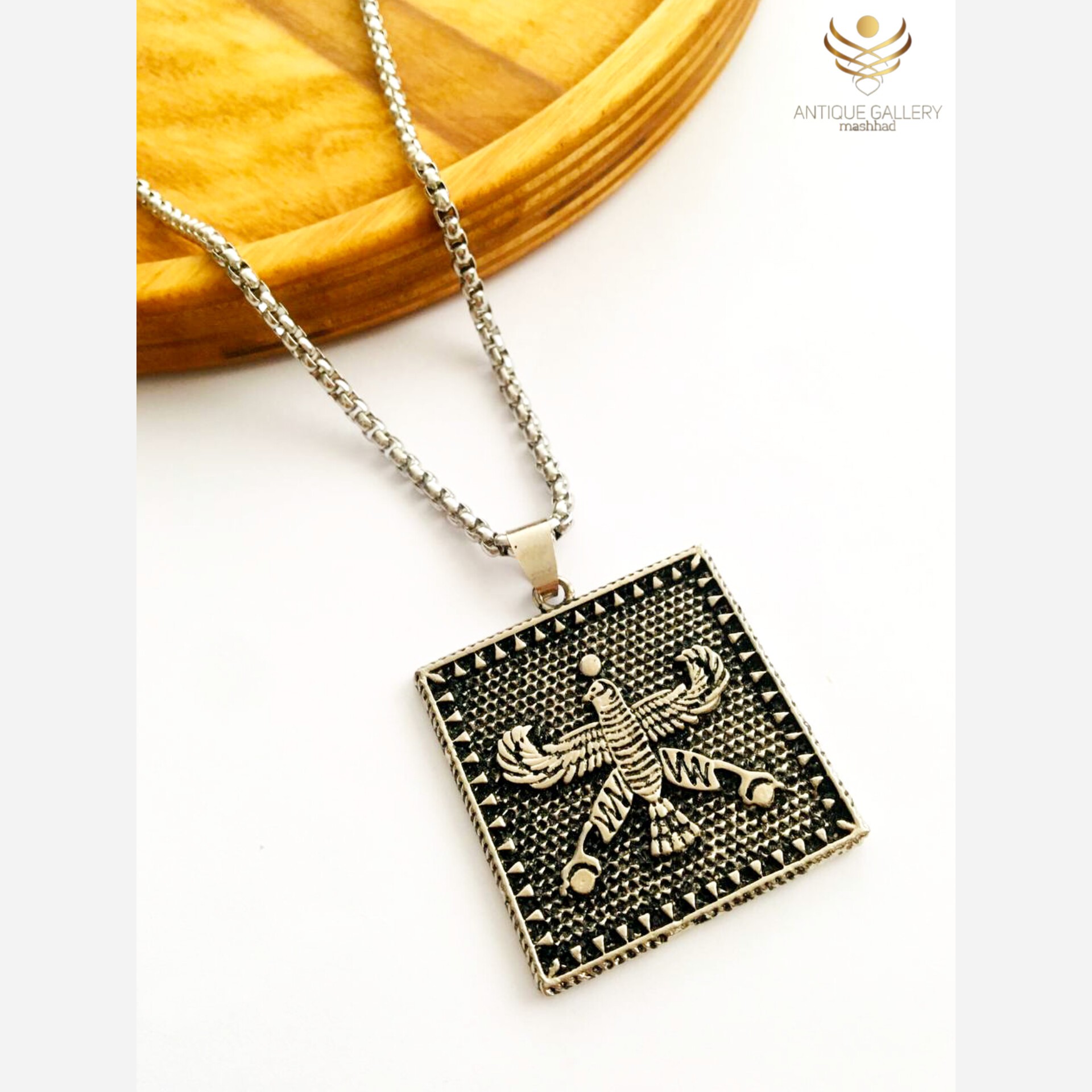 گردنبند درفش شهباز گردنبند مردانه گردنبند پسرانه