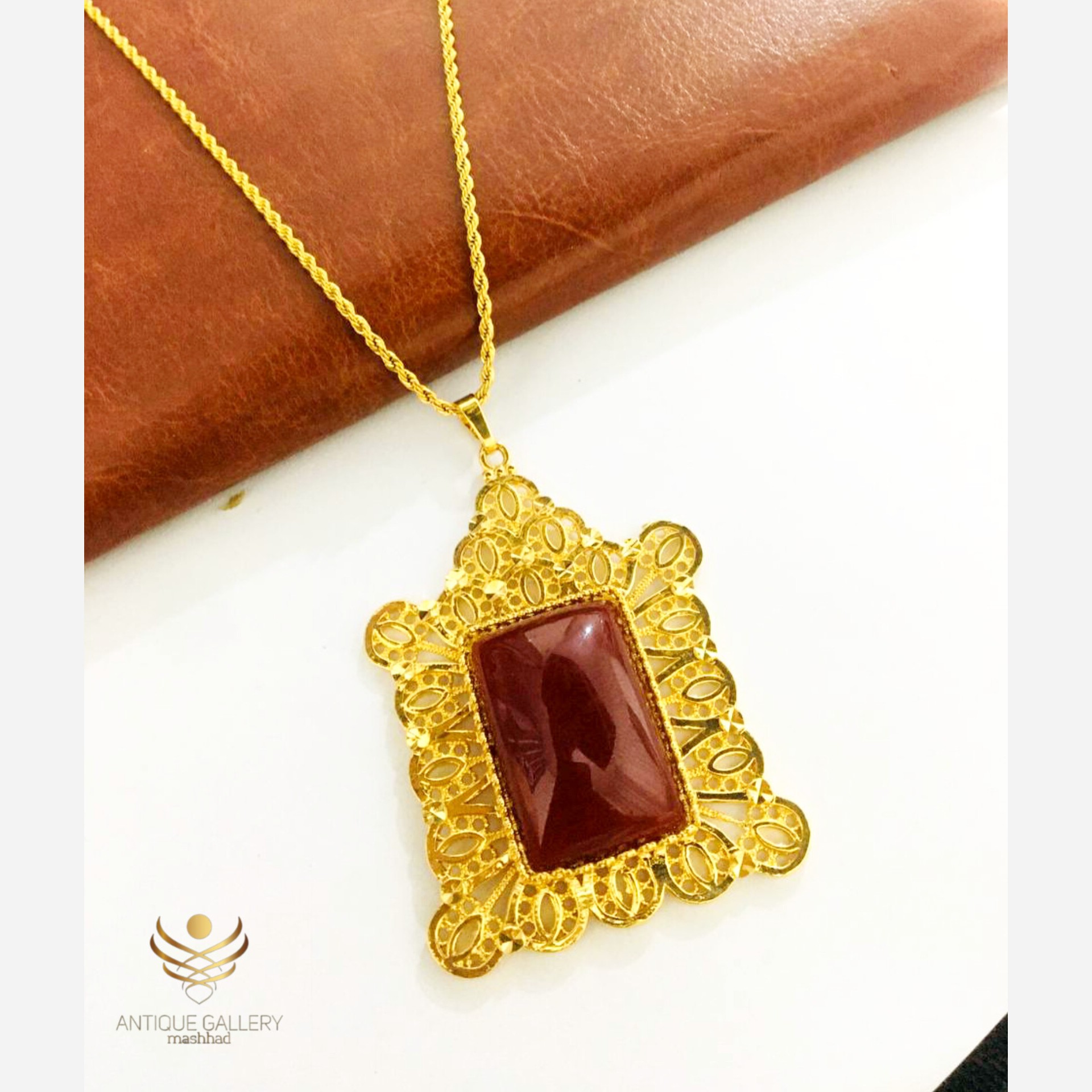 گردنبند نگین دار گردنبند زنانه گردنبند سنگ