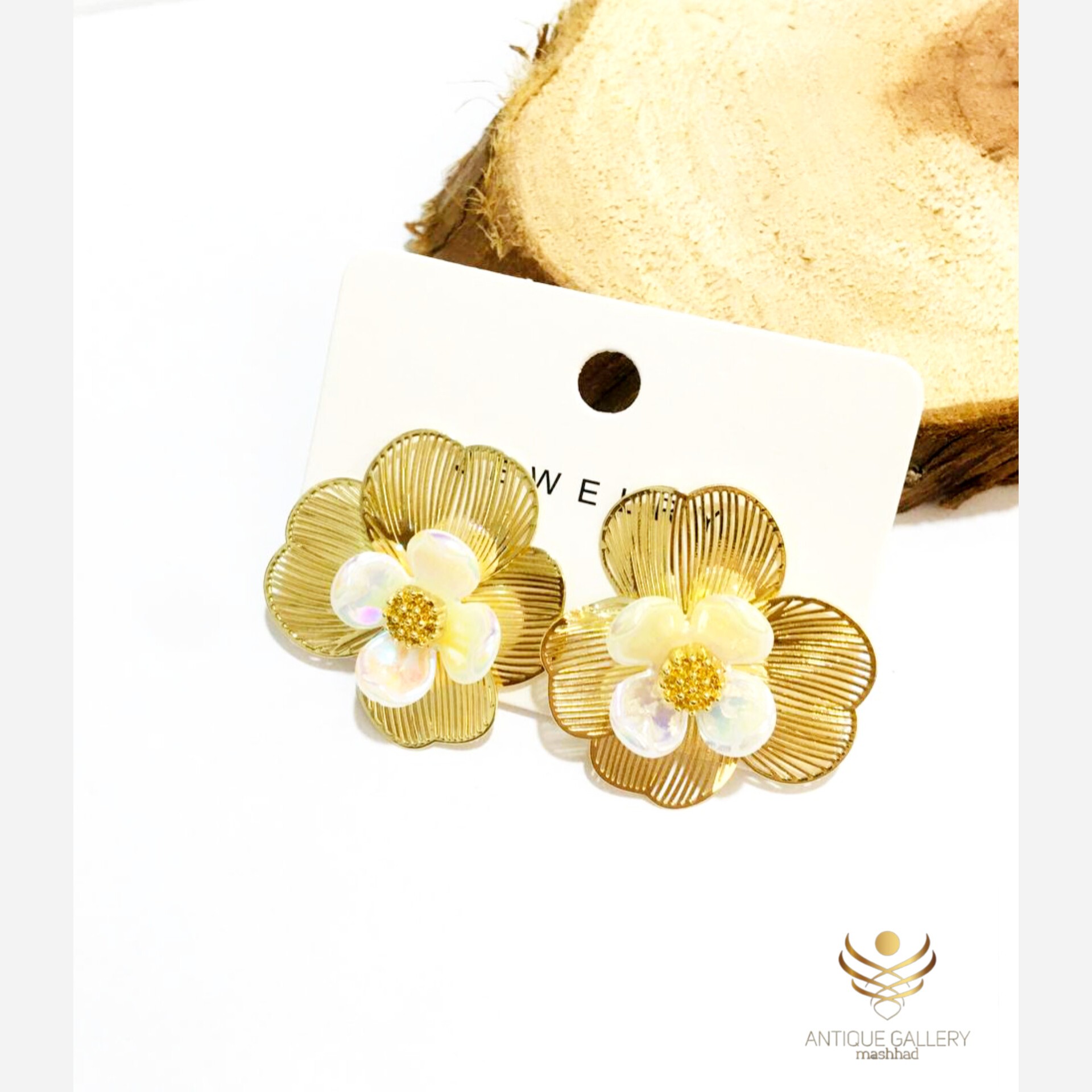 گوشواره مجلسی   گوشواره دخترانه    گوشواره رنگ ثابت