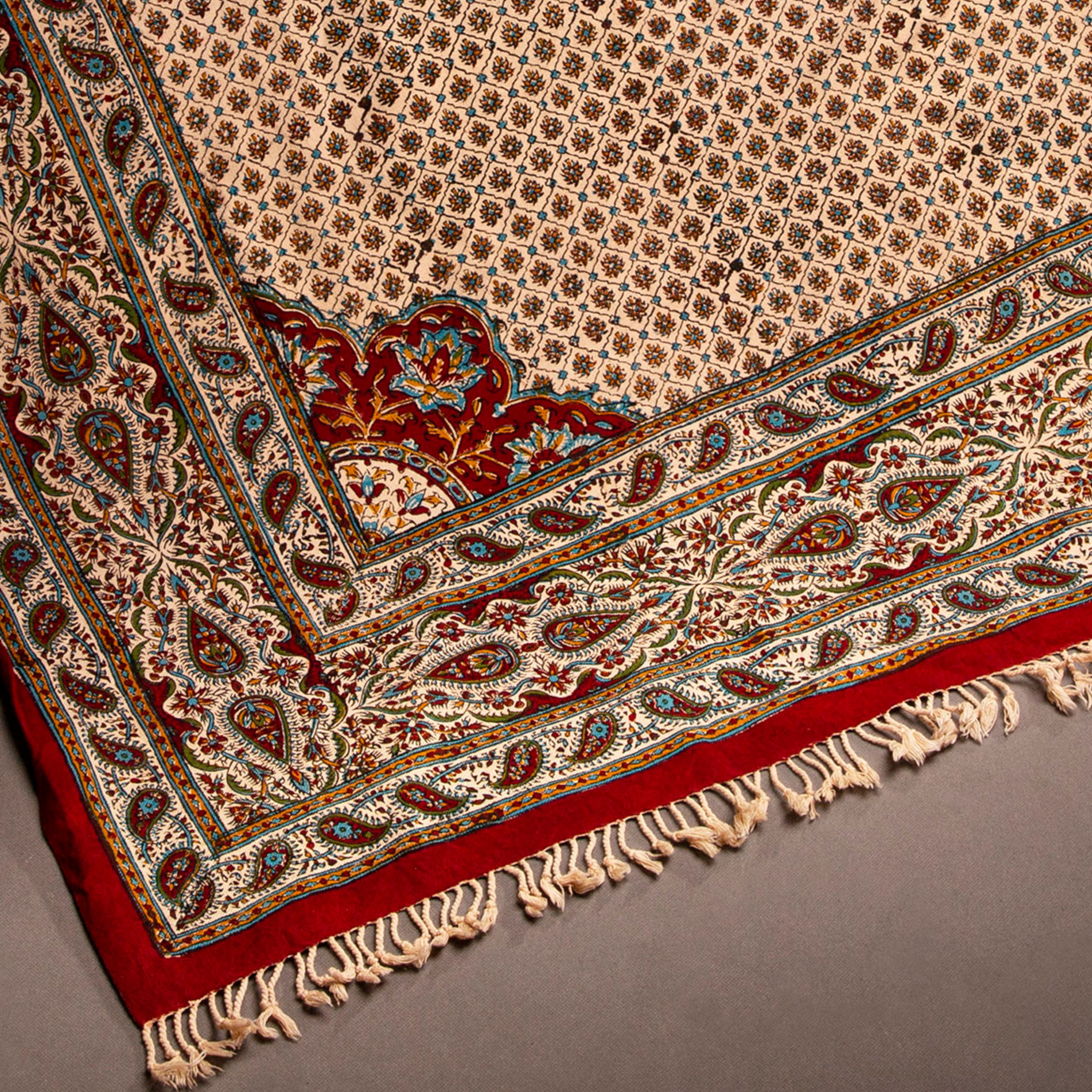 رومیزی قلمکار 6 نفره طرح زنبوری