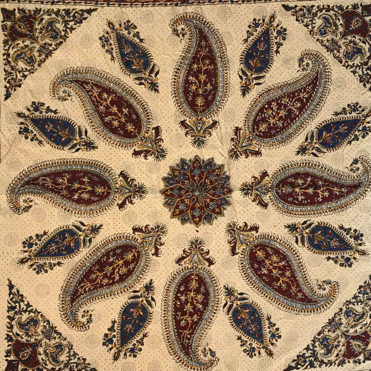 سفره رومیزی قلمکار طرح بته لپی