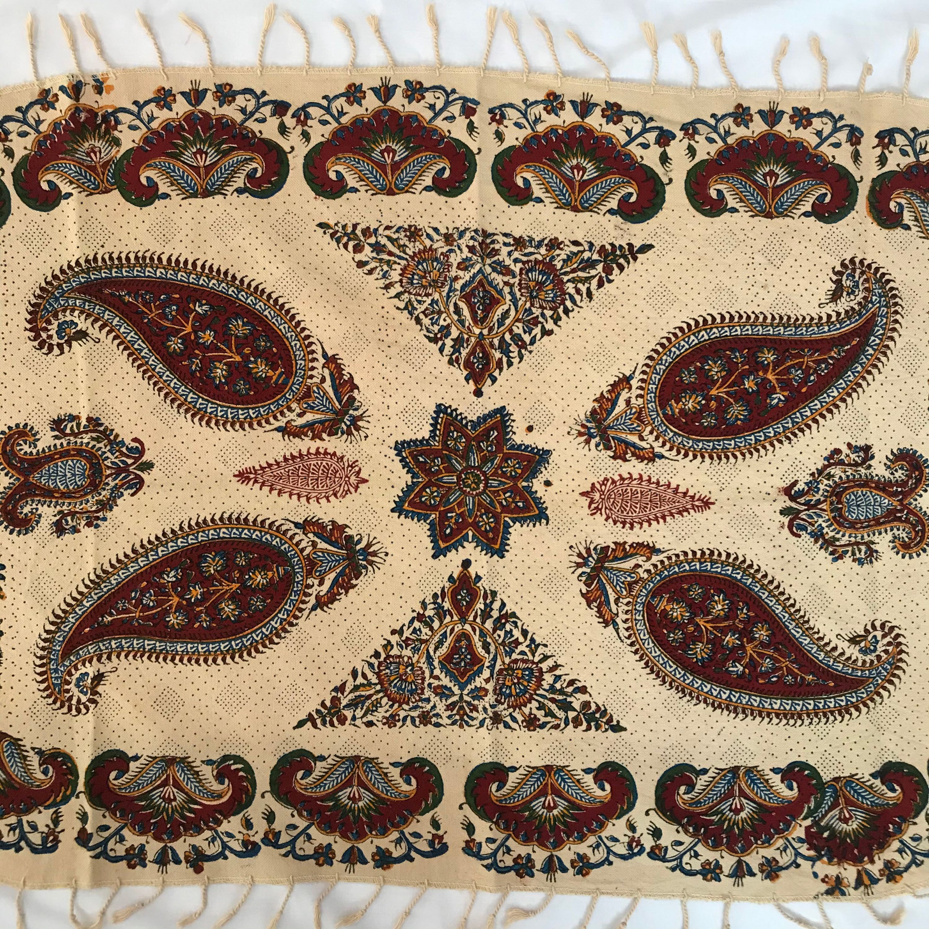رومیزی قلمکار بیضی 60- 120