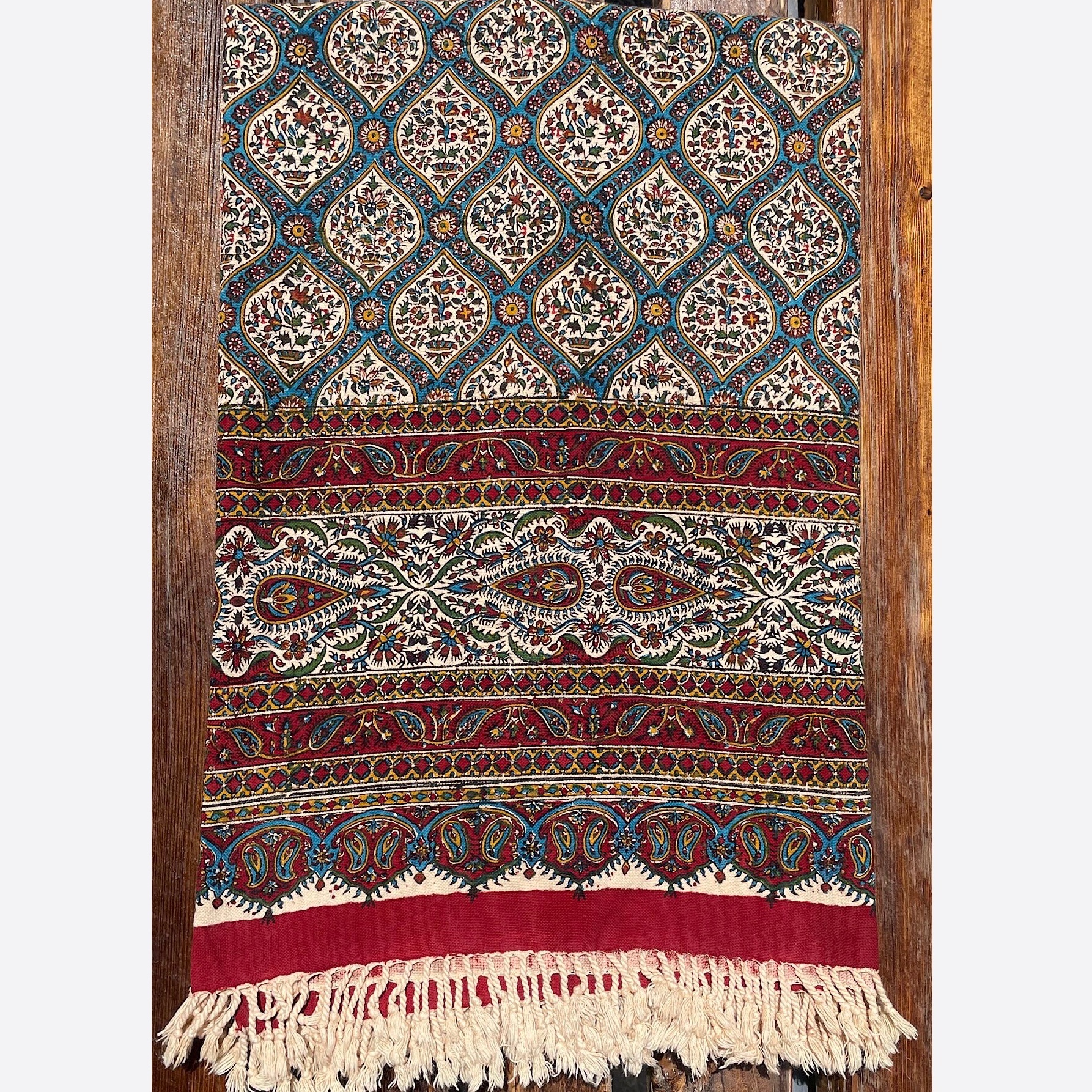 رومیزی قلمکار 8 نفره طرح گنبد سایز 160-240