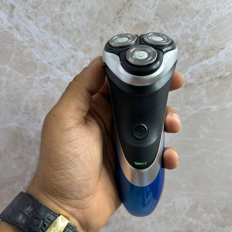 ماشین ریش تراش فیلیپس سه تیغ Philips AT890