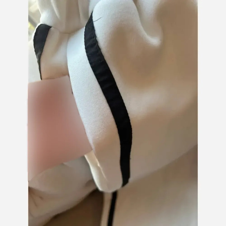 ست هودی و شلوار زنانه مدل آترین جنس دورس تو کرک گلدوزی شده