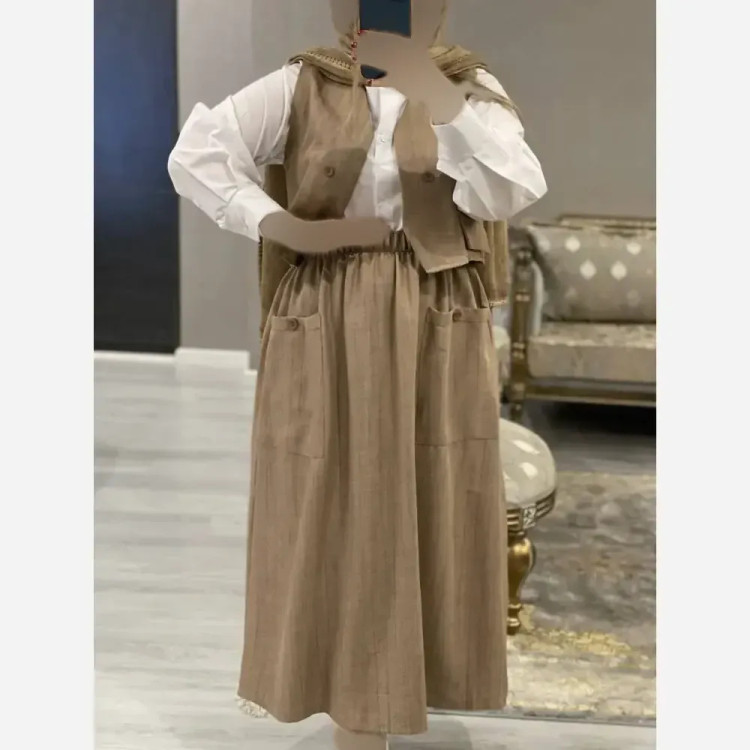 ست سه تیکه شومیز جلیقه و دامن مدل ژینا جنس شانتون سایز فری