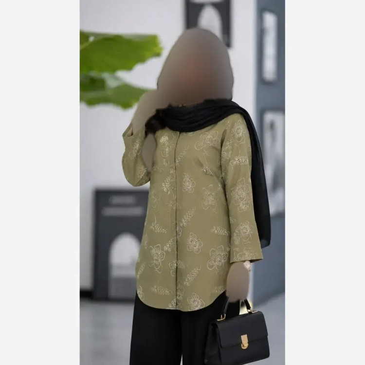 شومیز زنانه مدل مانتویی ویسکوز نخ درجه یک گلدار فری سایز