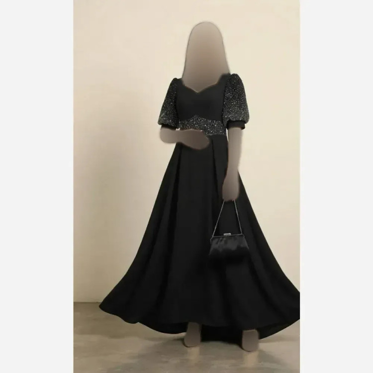 ماکسی زنانه کرپ مازراتی خرج کار نگین دار سایزبندی رنگ مشکی کاهویی آسمانی