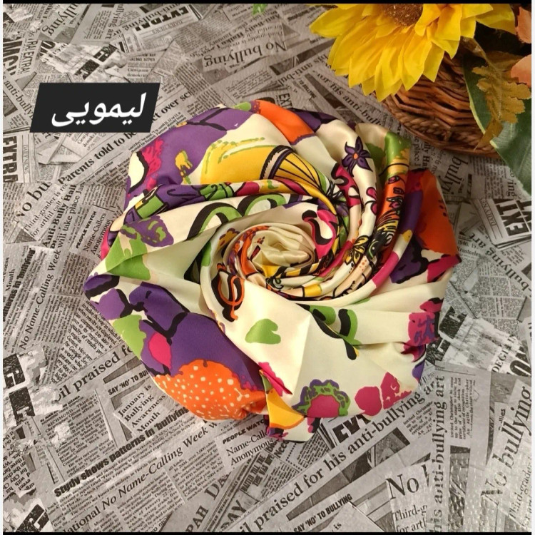 مینی اسکارف ابریشم طرح باربی ابعاد 76 در 76 رنگی