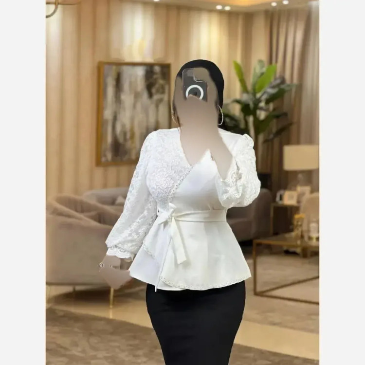 شومیز زنانه مجلسی مدل گلوریا جنس مازراتی و گیپور مزون دوز