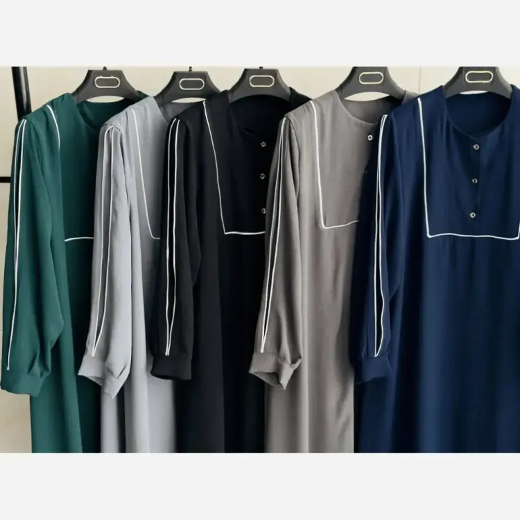 عبای مارال جنس کرپ ابروبادی درجه یک فری سایز مناسب شیردهی قد 135