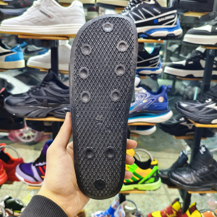 دمپایی مردانه طرح چیرکی خندان سایز 45