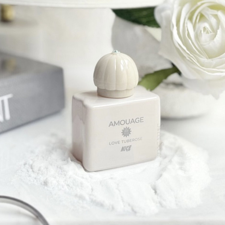 عطر جیبی زنانه نایس پاپت مدل آمواج لاو تیوب رز با رایحه شیرین حجم 30 میلیلیتر