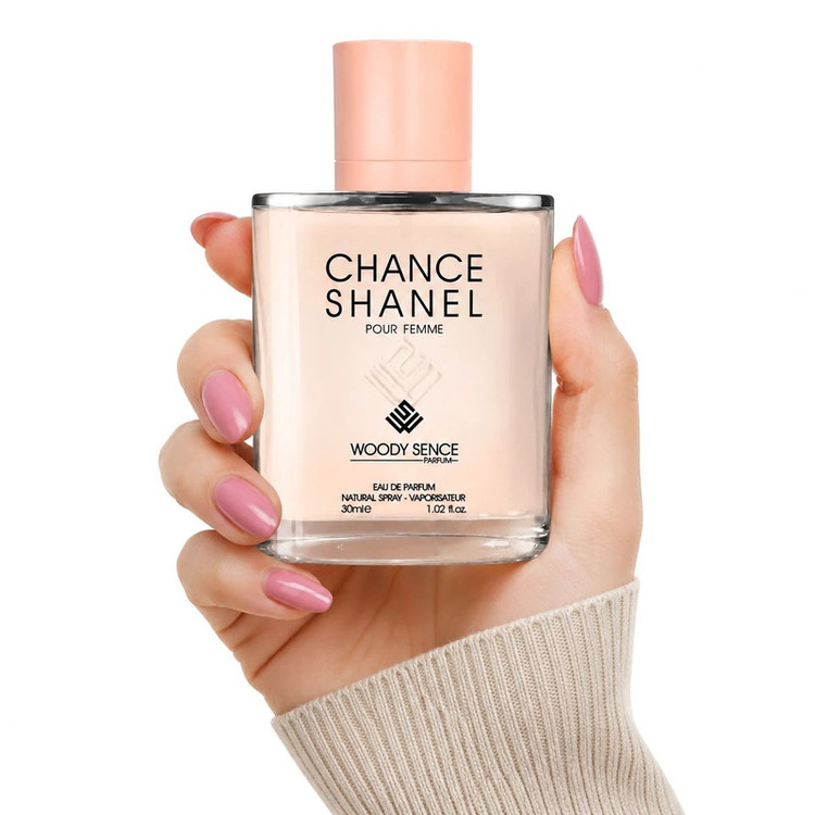 عطر جیبی زنانه وودی سنس مدل CHANCE SHANEL با رایحه تند حجم 30 میلیلیتر