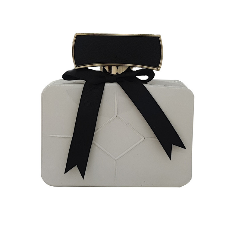 ادوپرفیوم زنانه اسکلاره مدل Victoria Secret Brilliant حجم 100 میلیلیتر