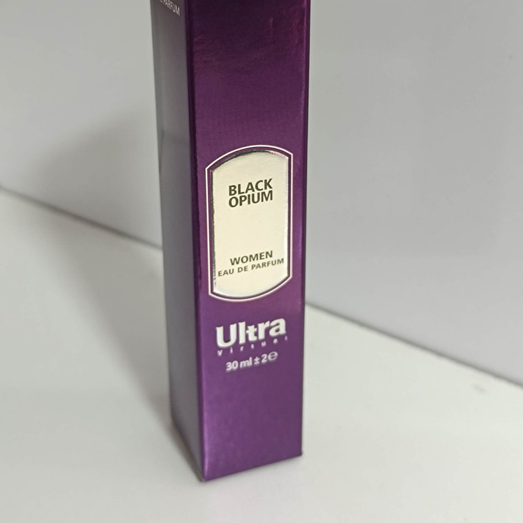 عطر جیبی زنانه اولترا ویرچوآل مدل BLACK OPIUM با رایحه تند حجم 30 میلیلیتر