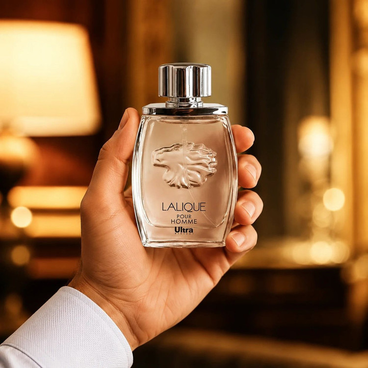 عطر جیبی مردانه اولترا ویرچوآل مدل Lalique با رایحه شیرین و مرکباتی حجم 32 میلیلیتر