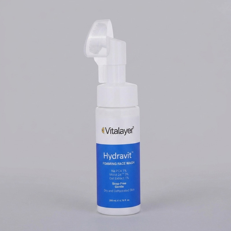 فوم شستوشوی صورت ویتالیر مدل Hydravit مناسب برای پوست خشک حجم 200 میلیلیتر