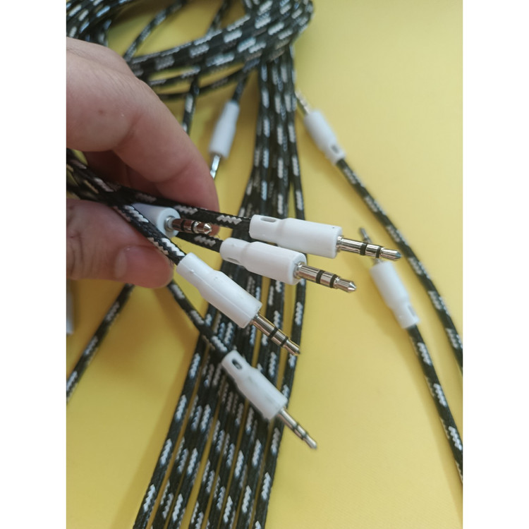 کابل AUX کنفی جنس خوب ایکس