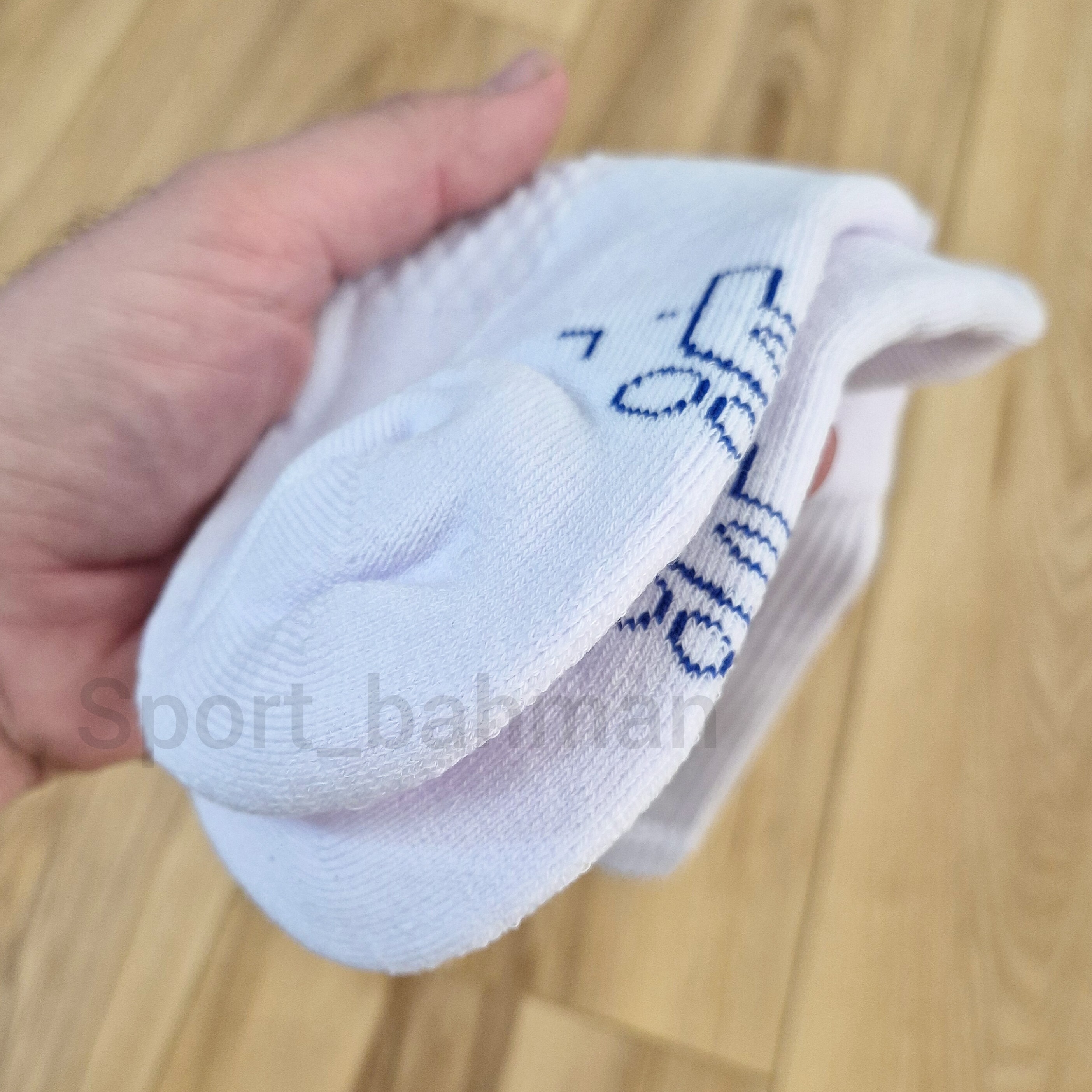 جوراب بسکتبال کف حوله ای آراز مناسب سایز پا 40 تا 45