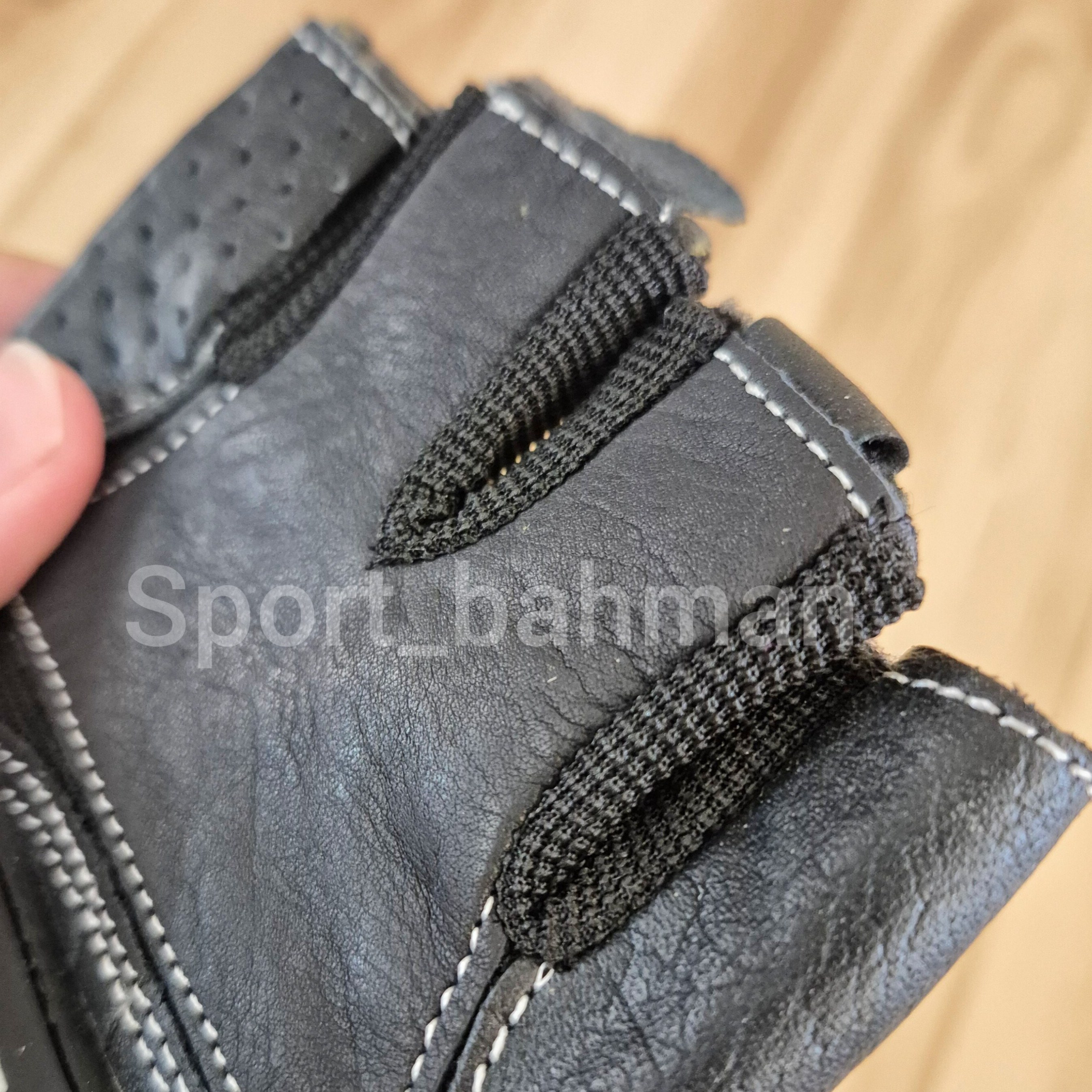 دستکش بدنسازی چرم گوریلا