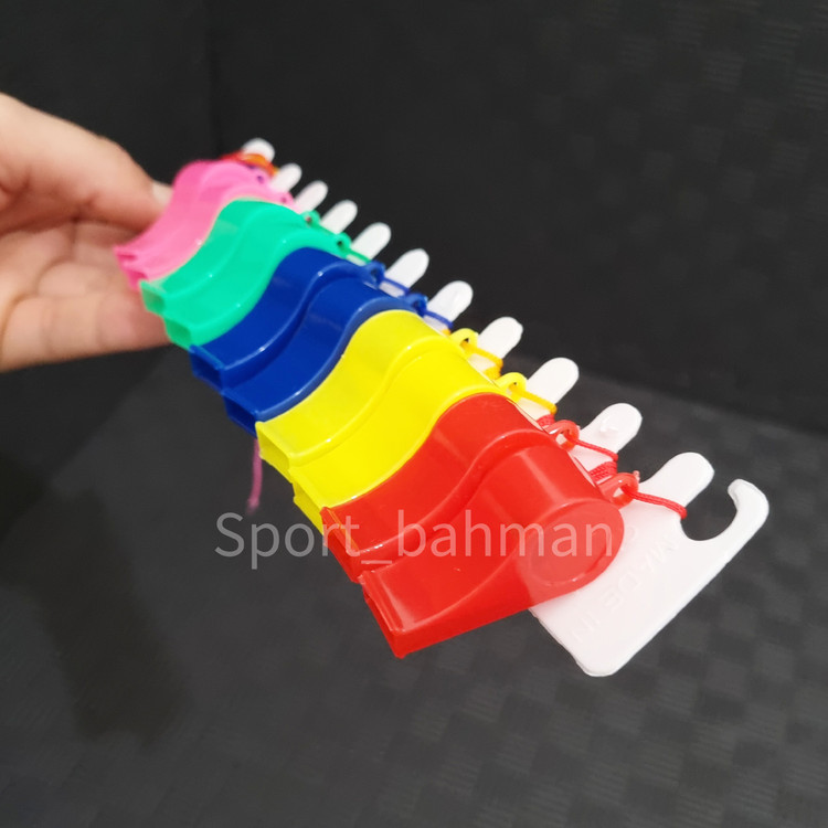 سوت ورزشی پلاستیکی با بند (عددی)