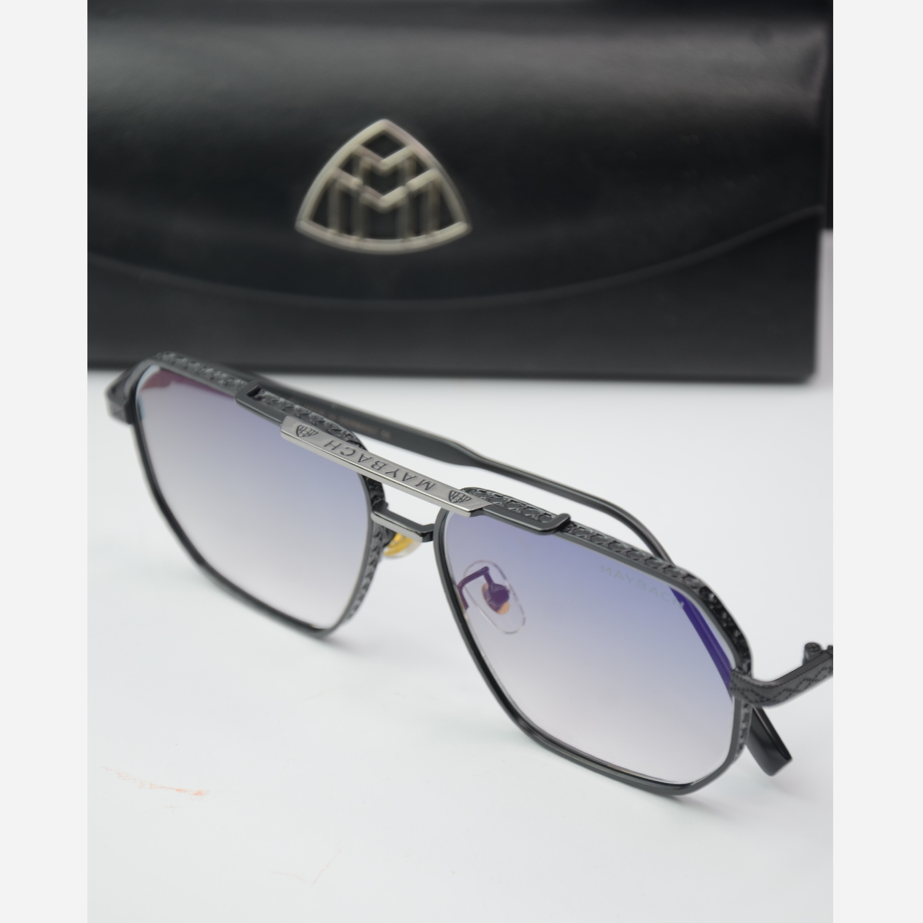 عینک میباخ کد 78007