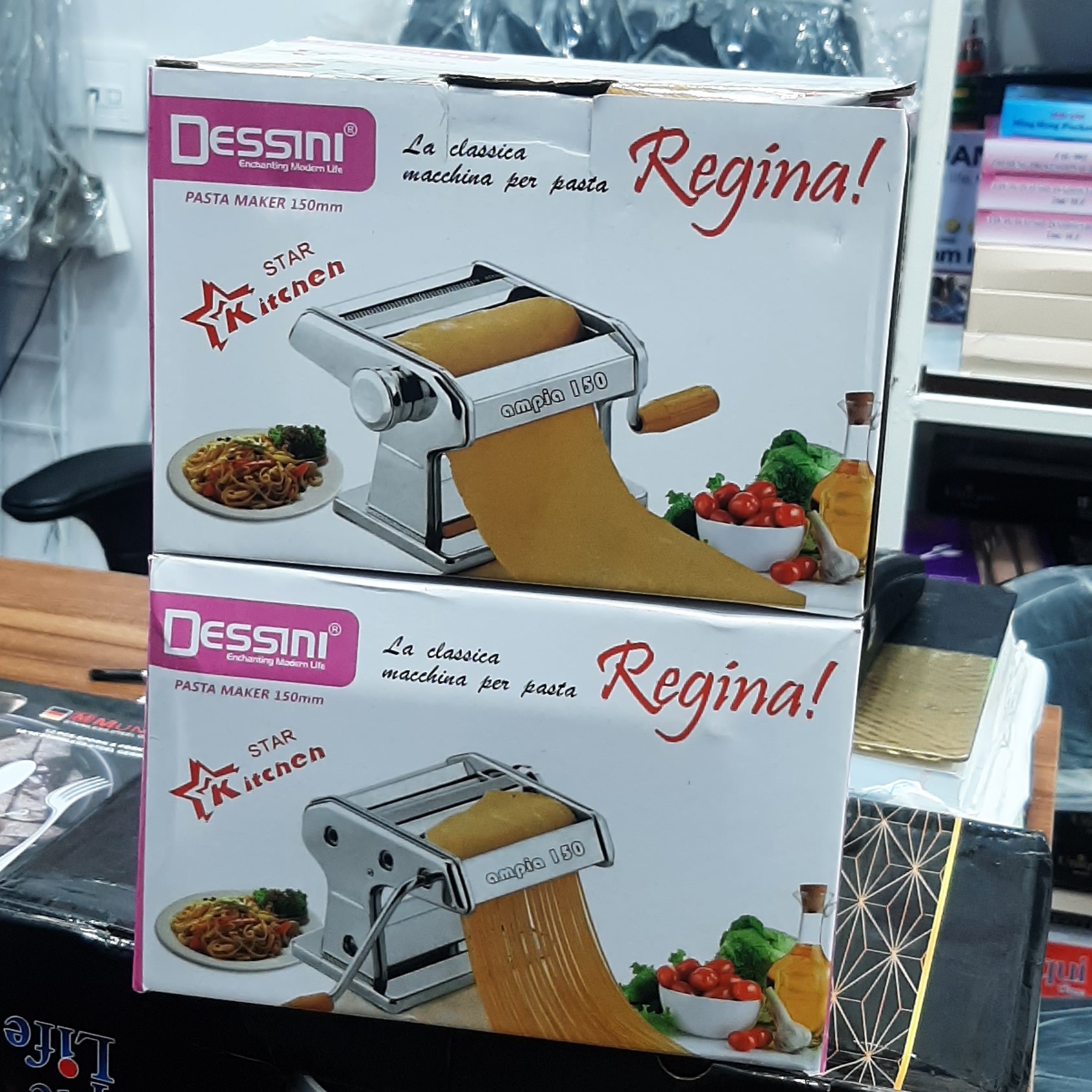 دستگاه رشته بری و خمیر پهن کنی و پاستا ساز خانگی دسینی
