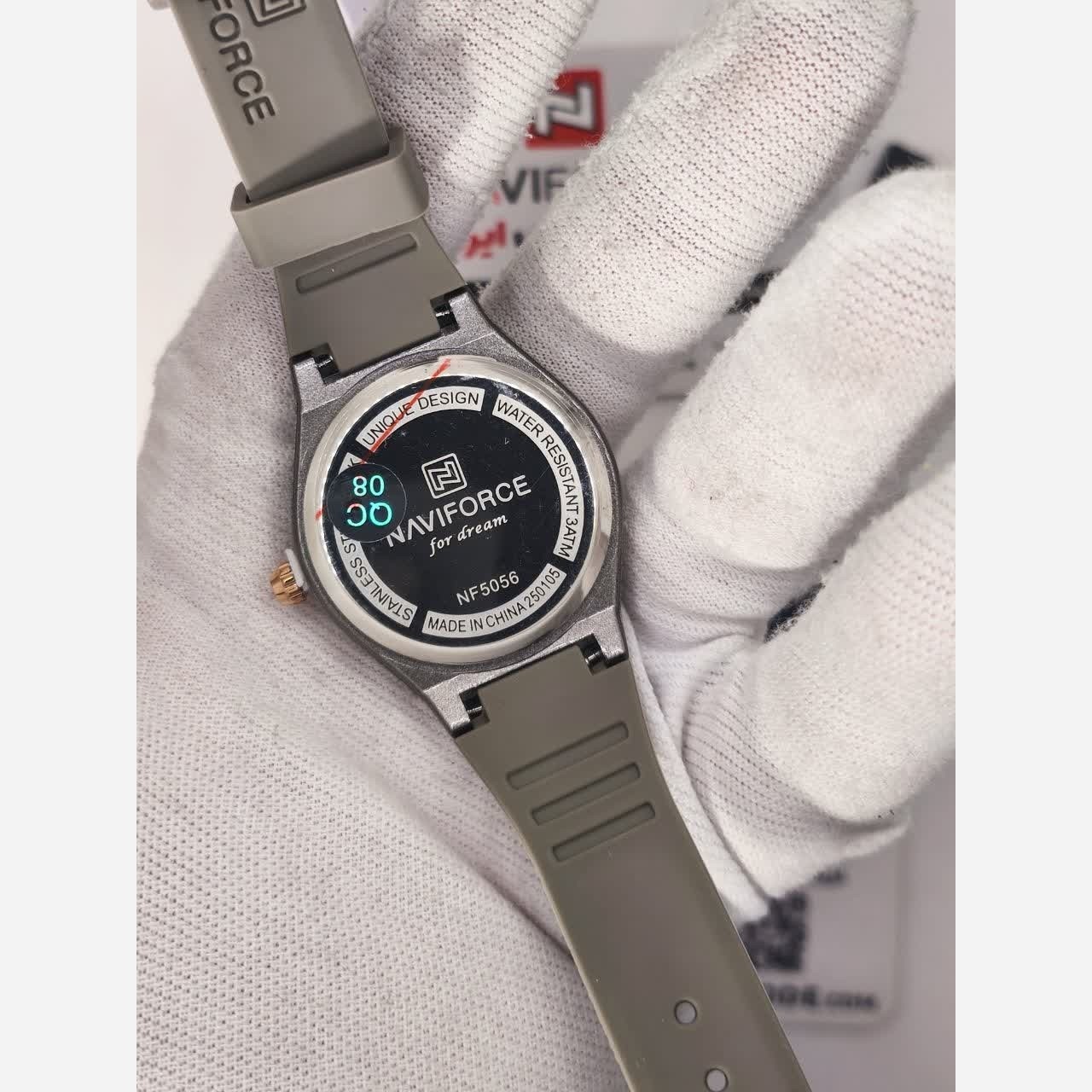ساعت مچی عقربه ای زنانه نیوی فورس NAVIFORCE مدل Nf5056 طوسی