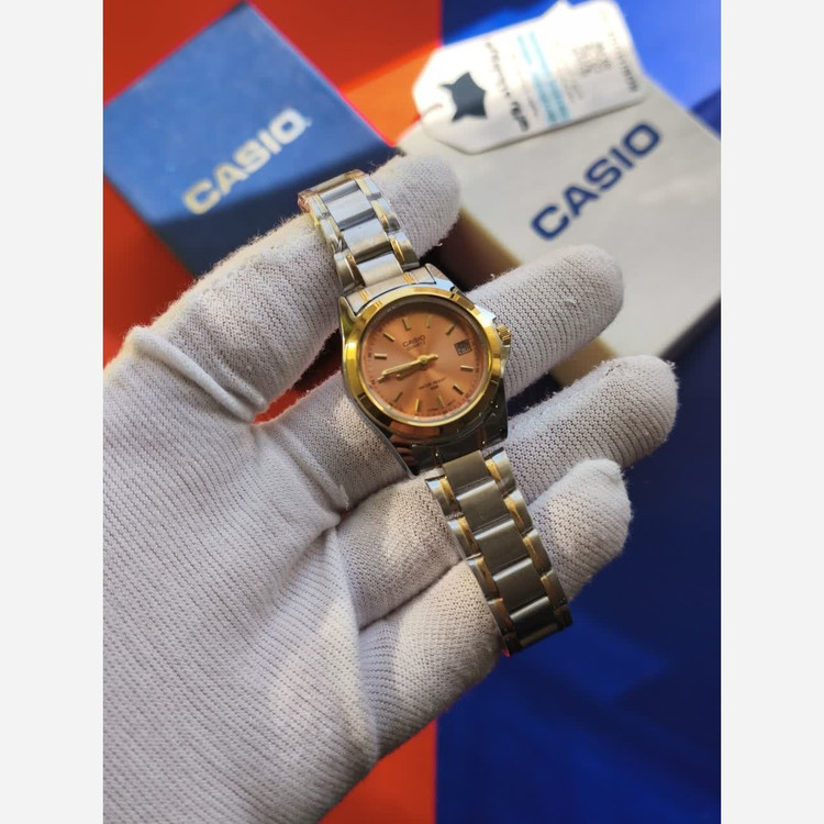 ساعت مچی زنانه کاسیو CASIO موتور ژاپنی + جعبه