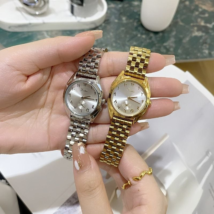 ساعت مچی عقربه ای زنانه اسکاتی scottie اورجینال