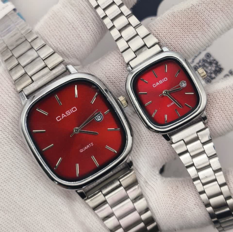 ست ساعت مچی زنانه و مردانه کاسیو اولدمانی CASIO موتور ژاپنی صفحه قرمز + جعبه