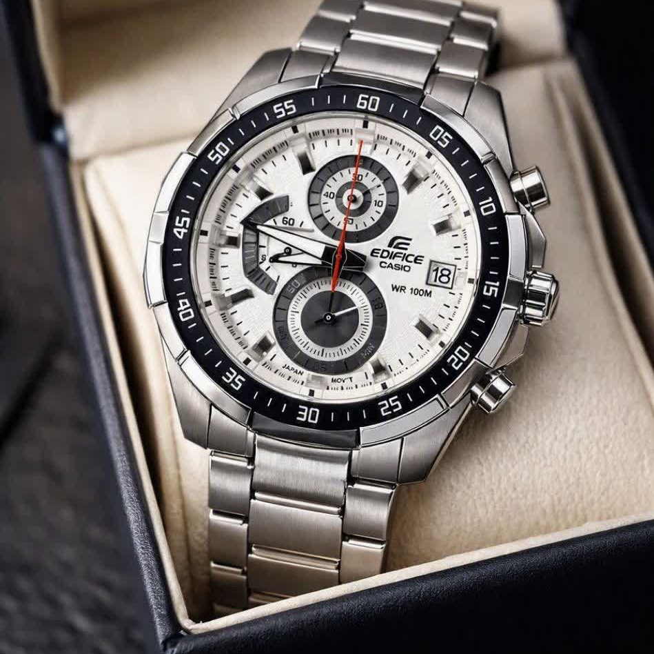 ساعت مچی سه موتوره مردانه کاسیو ادیفایس CASIO EDIFICE صفحه سفید موتور ژاپن