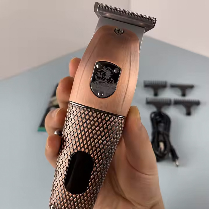 ماشین اصلاح موی سر و صورت وی جی ار مدل 976 با تیغه استیل ضد زنگ، قابلیت اصلاح با شماره صفر، باتری لیتیومی با 90 دقیقه استفاده، چهار عدد شانه اصلاح، تکنولوژی برش مستقیم و مناسب پوستهای حساس