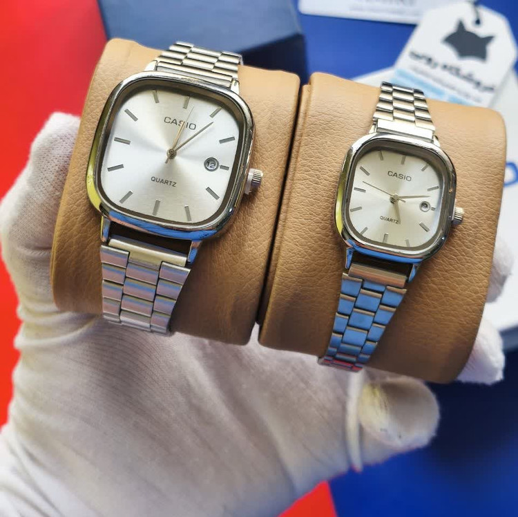 ست ساعت مچی مردانه و زنانه کاسیو اولدمانی CASIO موتور ژاپن صفحه تمام نقره ای