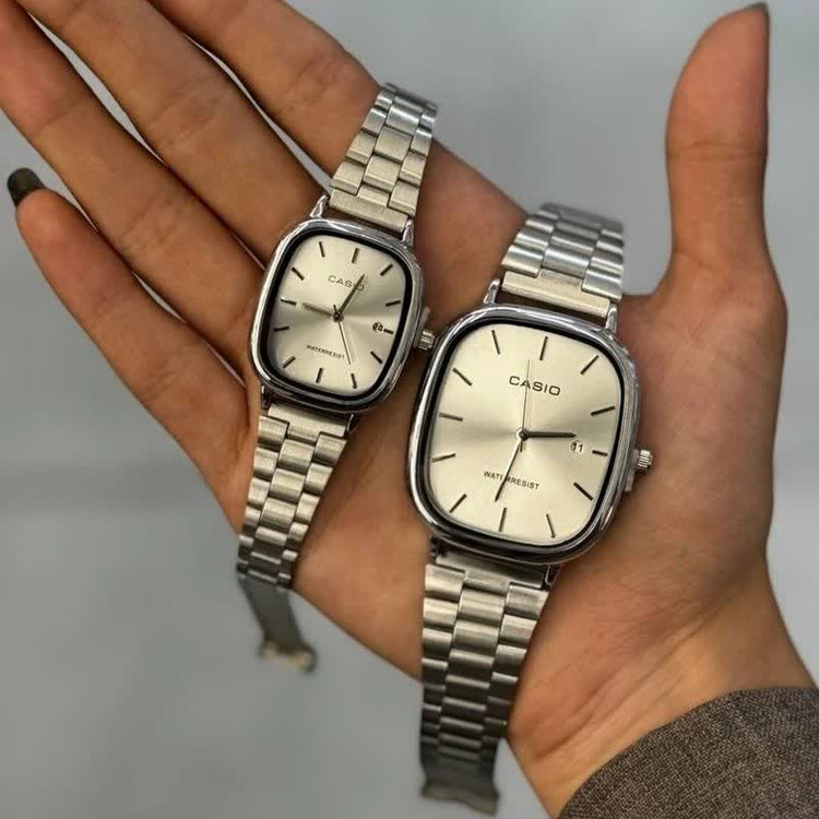 ست ساعت مچی مردانه و زنانه کاسیو اولدمانی CASIO موتور ژاپن صفحه تمام نقره ای