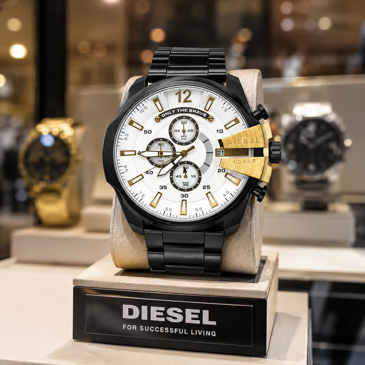 ساعت مچی مردانه کرنوگراف دیزل شاخدار DIESEL موتور ژاپن مشکی سفید