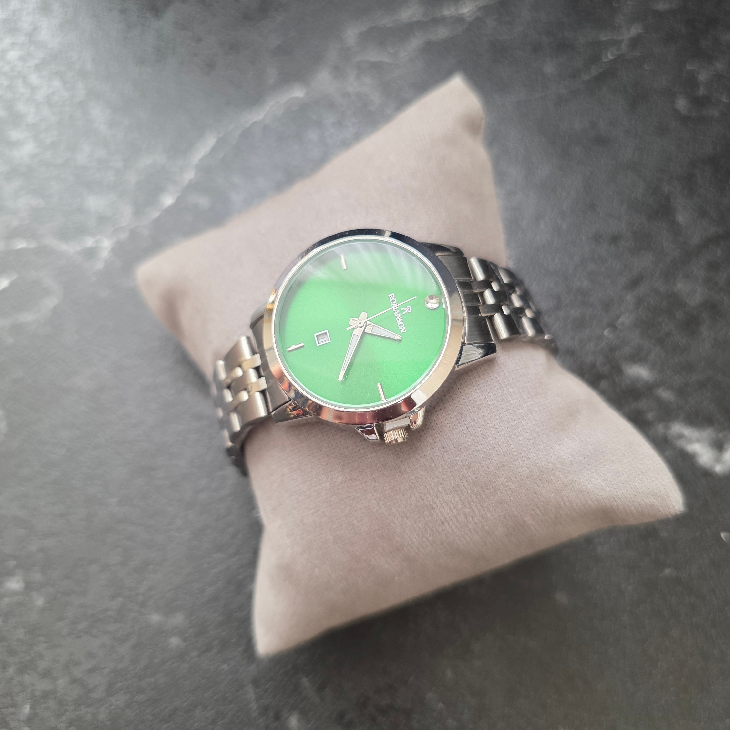 ساعت رومانسون ست نقره ای صفحه سبز323